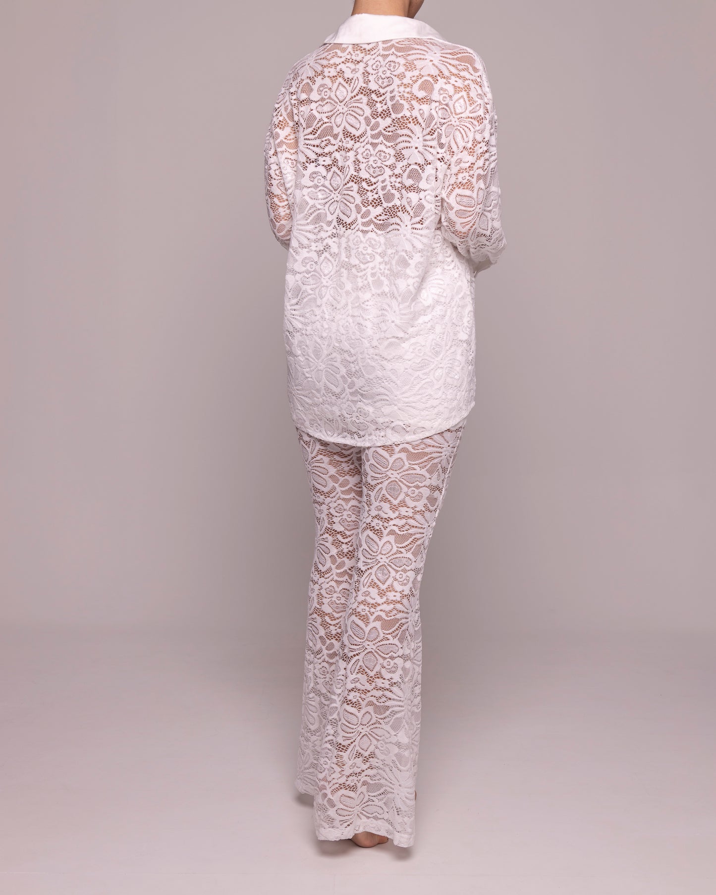 THE LACE PANTS SET